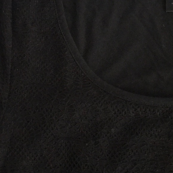 Ann Taylor black lace T-shirt - Picture 3 of 3